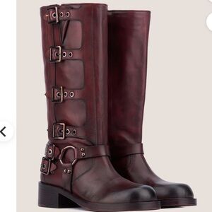 Vintage Foundry “Constance Boots” in Burgundy
